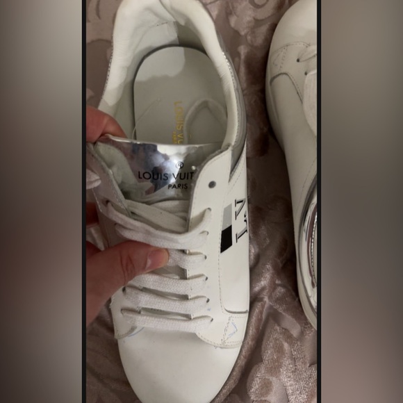 Louis Vuitton sneakers, LUXEMBOURG LEATHER LOW TRAINERS authentic - Picture 2 of 5